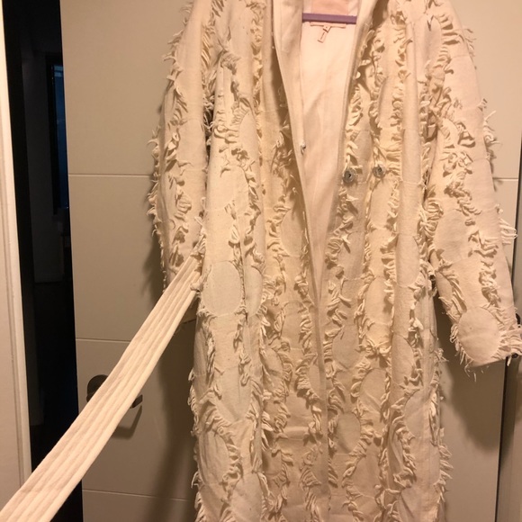 REBECCA TAYLOR OFF-WHITE WRAP FRINGE COAT - Picture 3 of 4